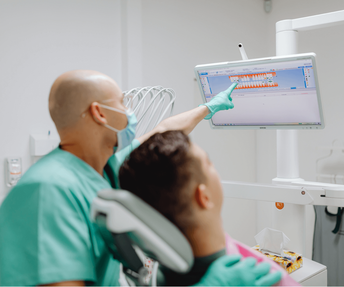 How to Use AI in Dental Clinic?